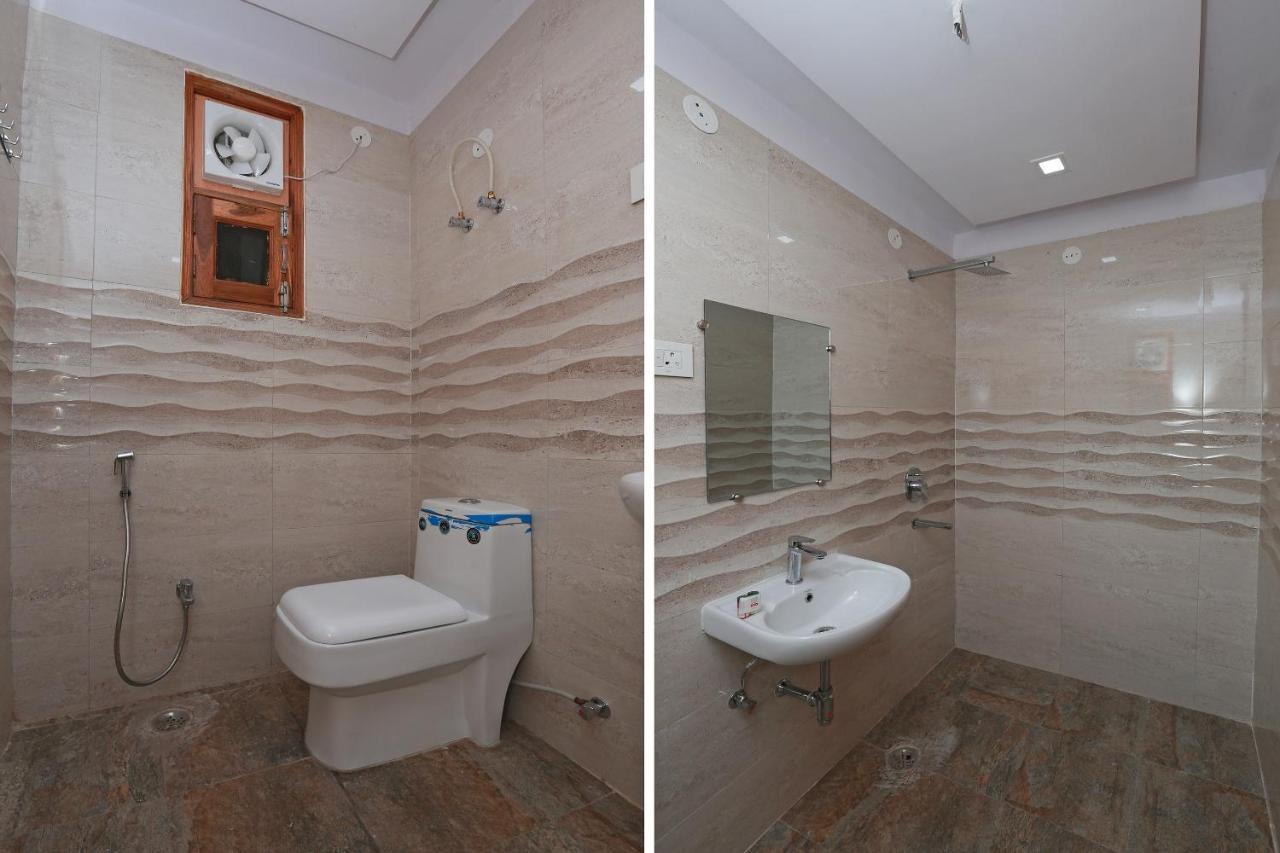 Hotel Oyo 35361 Leisurrestay New Delhi