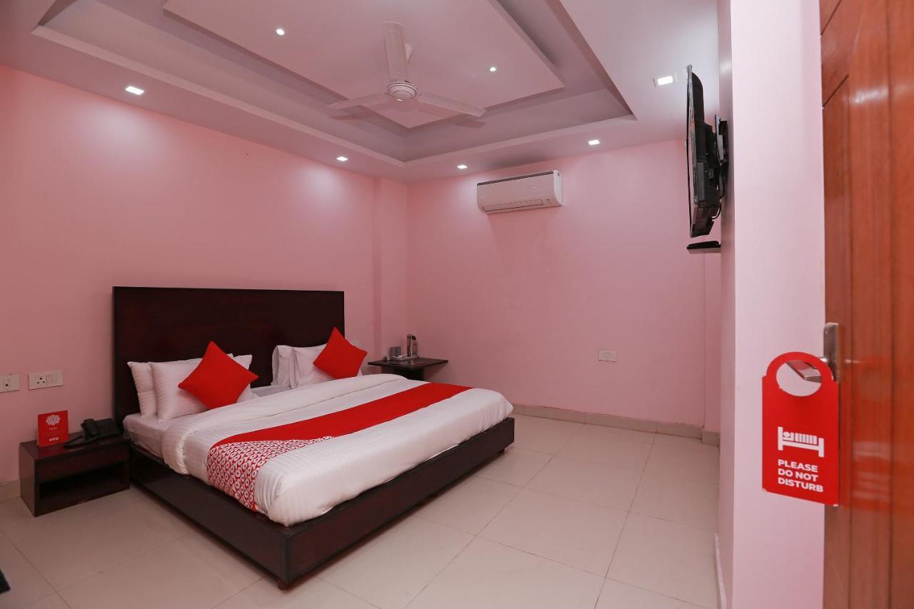 Oyo 35361 Leisurrestay New Delhi